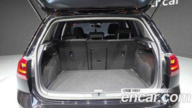 Volkswagen Golf (VII) 1.6 TDI 2015 — фото 20