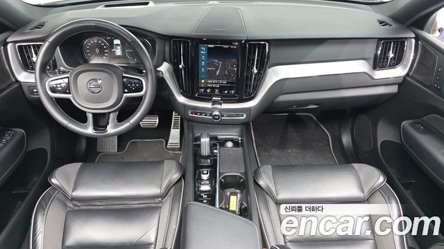 Volvo XC60 (II) T8 R-Design 2021 — фото 7