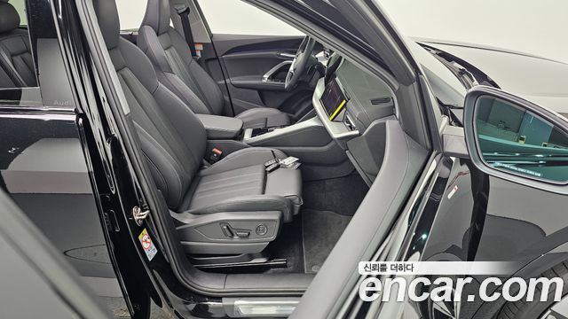 Audi Q5 (80A) 45 TFSI Quattro S line 2025 — фото 10