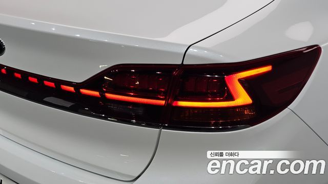 Kia K7 Premier 2.5 GDI Noblesse 2020 — фото 23