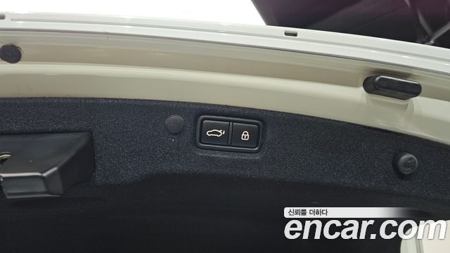 Kia K7 Premier 2.5 GDI Noblesse 2020 — фото 27