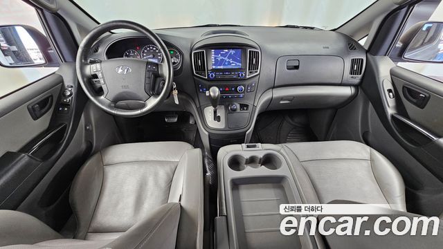Hyundai Grand Starex 4WD Wagon 12-Seater Smart 2019 — фото 7
