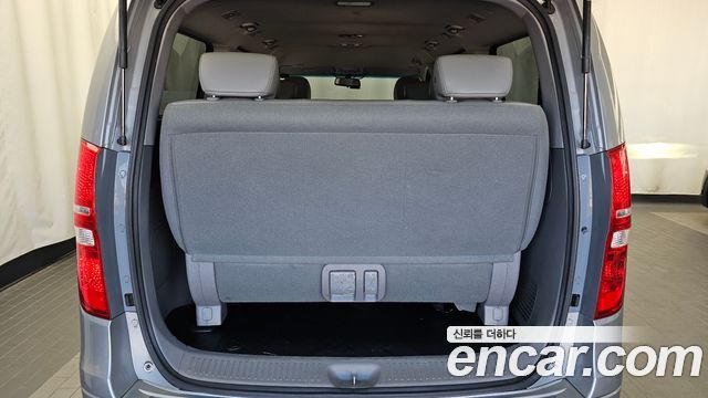 Hyundai Grand Starex 4WD Wagon 12-Seater Smart 2019 — фото 20