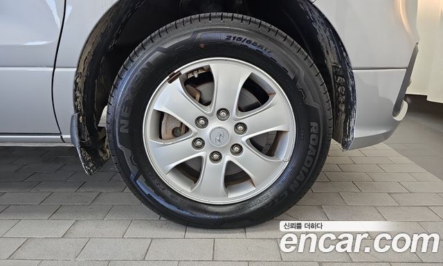 Hyundai Grand Starex 4WD Wagon 12-Seater Smart 2019 — фото 27