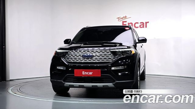 Ford Explorer (VI) 3.3 Hybrid 2022 — фото 3