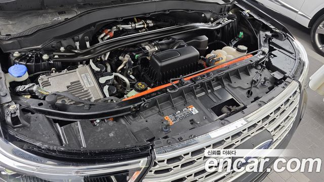 Ford Explorer (VI) 3.3 Hybrid 2022 — фото 6