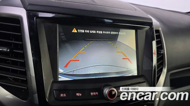 KG Mobility (SsangYong) Tivoli LX 2WD DLX 2015 — фото 18