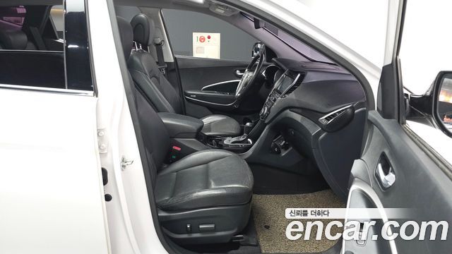 Hyundai Santa Fe The Prime Diesel 2.0 2WD Exclusive 2017 — фото 11