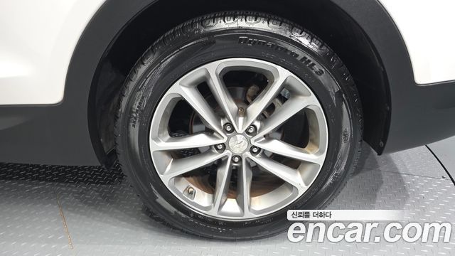 Hyundai Santa Fe The Prime Diesel 2.0 2WD Exclusive 2017 — фото 21