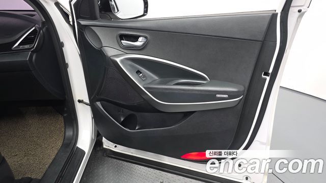 Hyundai Santa Fe The Prime Diesel 2.0 2WD Exclusive 2017 — фото 24