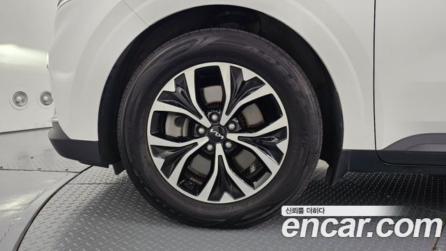 Kia Carnival (IV) Diesel 11-Seater Prestige 2022 — фото 5