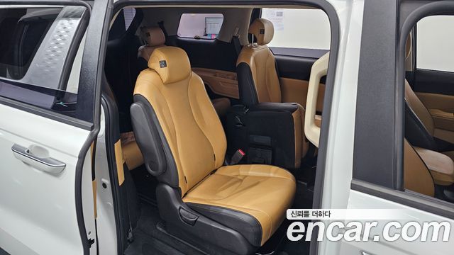 Kia Carnival (IV) Diesel 11-Seater Prestige 2022 — фото 11