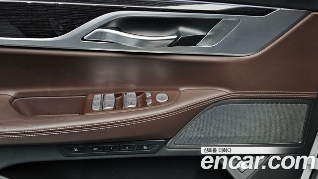 BMW 7 Series (G11) 740d xDrive M Sport 2018 — фото 29