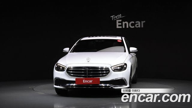 Mercedes-Benz E-Class (W213) E300e 4MATIC Exclusive 2021 — фото 3