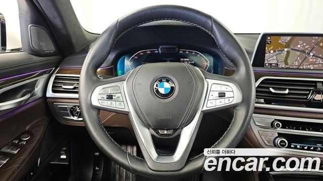 BMW 7 Series (G11) 730Ld xDrive Design Pure Excellence 2021 — фото 13