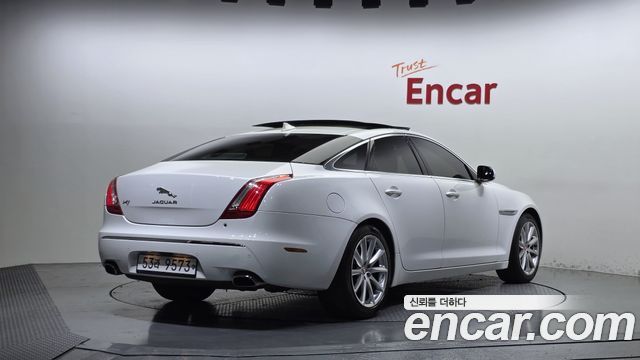 Jaguar XJ 3.0D Premium Luxury SWB X351 2013 — фото 2
