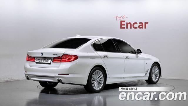 BMW 5 Series (G30) 520d Luxury Special Edition 2018 — фото 2