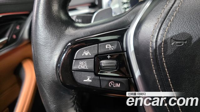 BMW 5 Series (G30) 520d Luxury Special Edition 2018 — фото 30