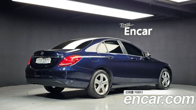 Mercedes-Benz C-Class (W205) C200 d 2017 — фото 2