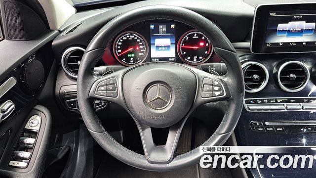 Mercedes-Benz C-Class (W205) C200 d 2017 — фото 13