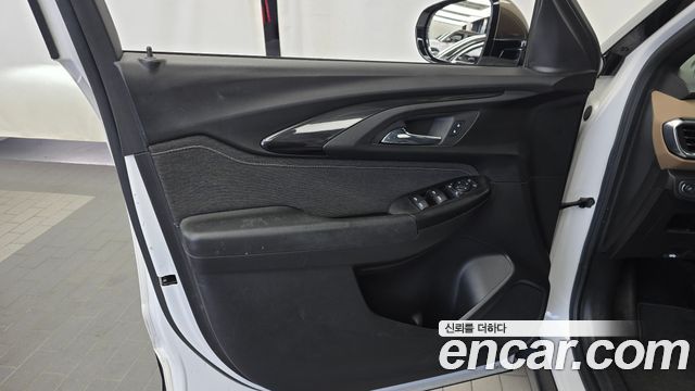 Chevrolet Trailblazer 1.3 Turbo 2WD Activ 2022 — фото 24