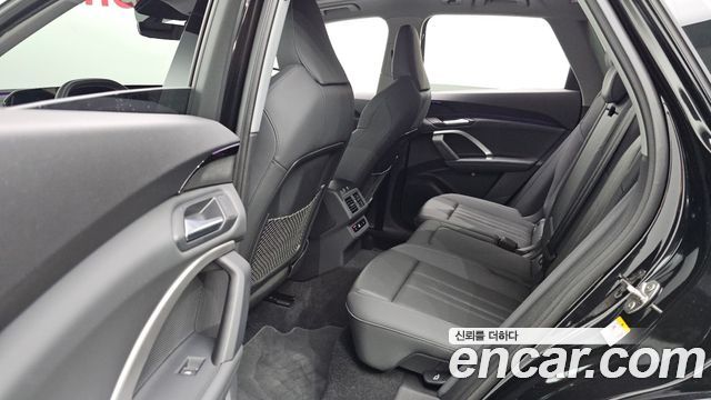 Audi Q5 (80A) 40 TFSI Quiattro Advanced 2025 — фото 12