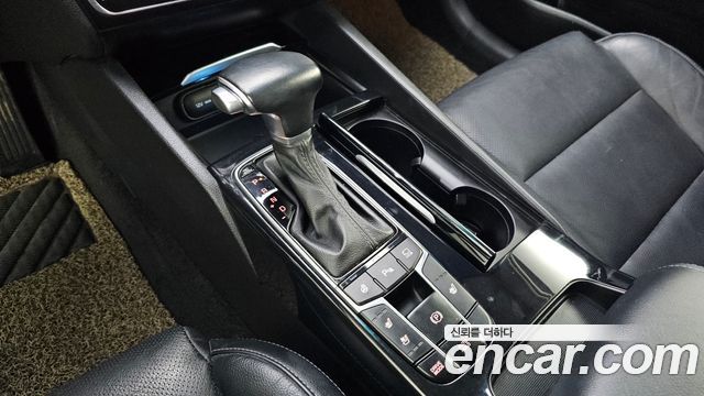 Kia K7 2.4 GDI Prestige 2019 — фото 9