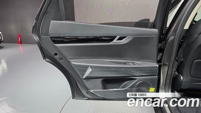 Genesis G80 (RG3) Gasoline 2.5 Turbo AWD 2023 — фото 25