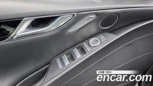 Genesis G80 (RG3) Gasoline 2.5 Turbo AWD 2023 — фото 31