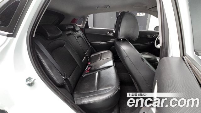 Hyundai Kona Electric Premium 2020 — фото 12