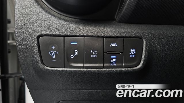 Hyundai Kona Electric Premium 2020 — фото 14