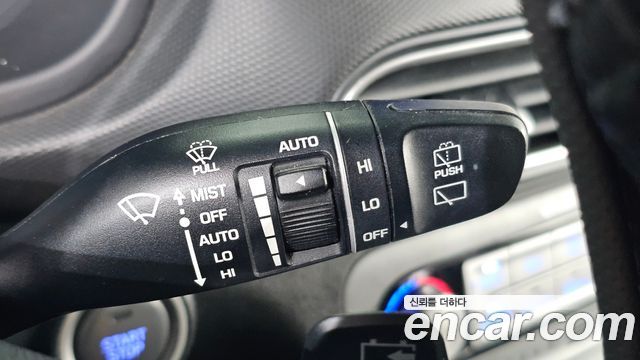 Hyundai Kona Electric Premium 2020 — фото 17
