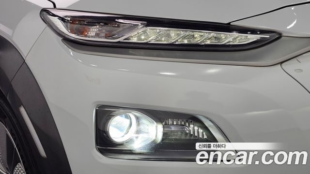 Hyundai Kona Electric Premium 2020 — фото 22
