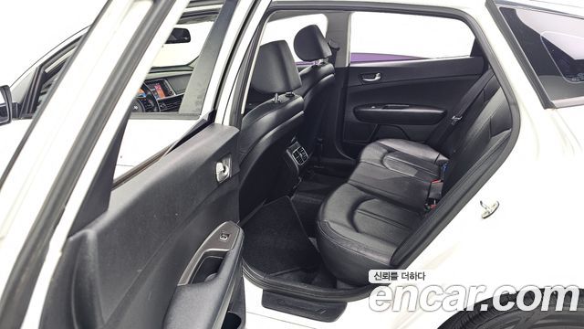 Kia K5 (II) LPI MX Luxury 2018 — фото 28