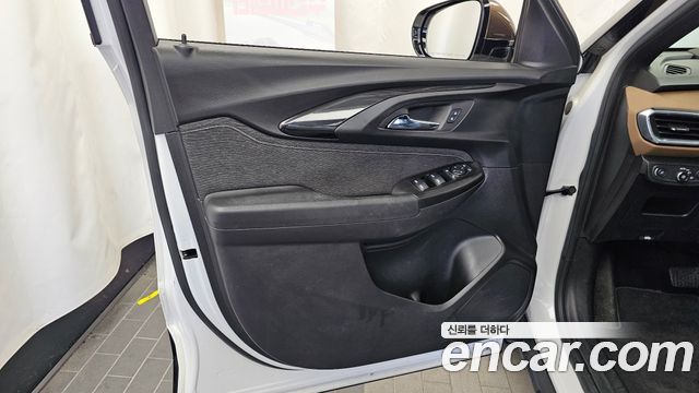 Chevrolet Trailblazer 1.3 Turbo 2WD Activ 2022 — фото 24