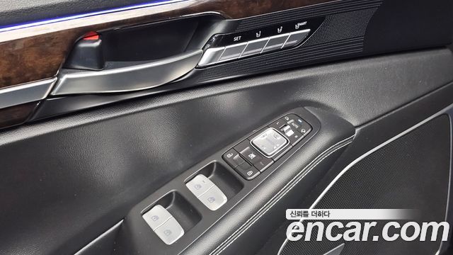 Genesis G90 3.8 AWD Luxury 2019 — фото 20