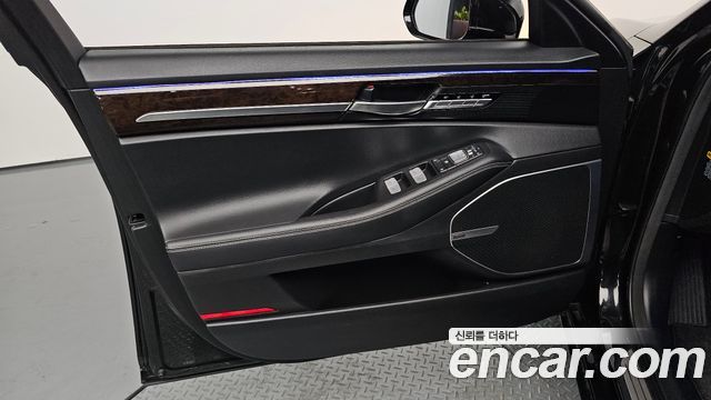 Genesis G90 3.8 AWD Luxury 2019 — фото 24