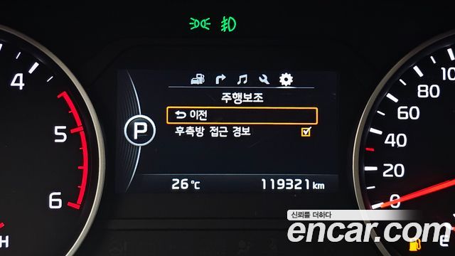 Kia Mohave Diesel 3.0 4WD President 2018 — фото 20