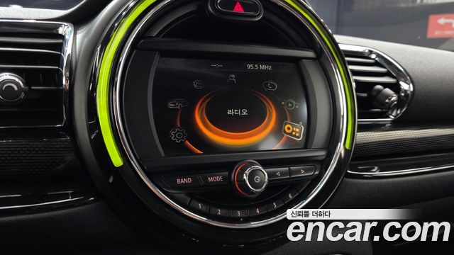 MINI Cooper D Clubman Standard 2nd 2017 — фото 14