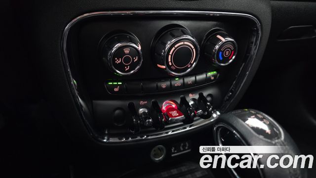 MINI Cooper D Clubman Standard 2nd 2017 — фото 17