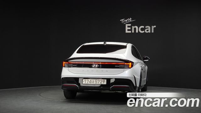 Hyundai Sonata The Edge (DN8) 1.6 Turbo Exclusive 2024 — фото 4