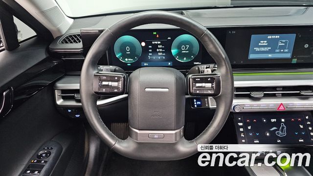 Hyundai Grandeur (GN7) 2,5 Gasoline 2WD Premium 2023 — фото 14