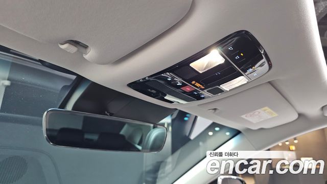 Hyundai Grandeur (GN7) 2,5 Gasoline 2WD Premium 2023 — фото 30
