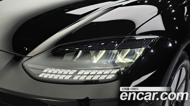 Hyundai Ioniq 6 Long Range Exclusive + 2023 — фото 22