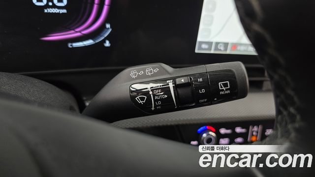 Kia Sportage (V) Diesel 2.0 2WD Prestige 2024 — фото 20