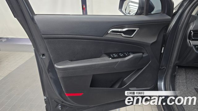 Kia Sportage (V) Diesel 2.0 2WD Prestige 2024 — фото 24