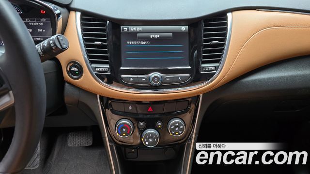 Chevrolet Trax 1.4 Premier 2018 — фото 18