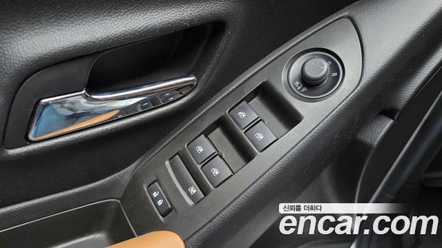 Chevrolet Trax 1.4 Premier 2018 — фото 21