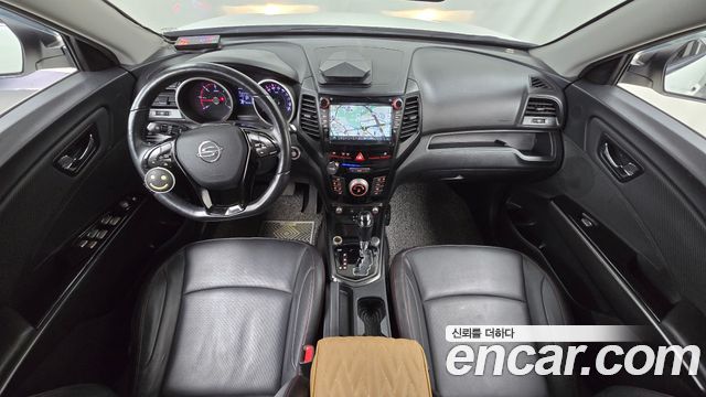 KG Mobility (SsangYong) Tivoli Air Diesel IX 4WD 2017 — фото 7