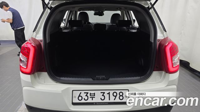 KG Mobility (SsangYong) Tivoli Air Diesel IX 4WD 2017 — фото 18